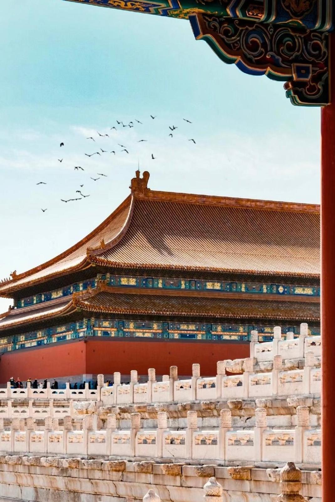 Happy Dragon Courtyard- Newly Renovated With French Windows, Near Tian'Anmen Forbidden City,Lama Temple And Heaven Temple, 3Minutes Walk From Subway,Fluent English Speaking With Tourist Sights Tickets Service ,Free Coffee &Laundry Service Пекин Экстерьер фото